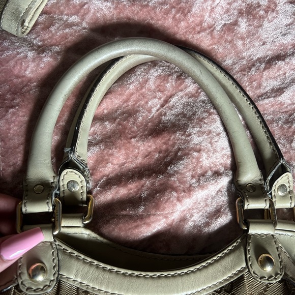 Gucci purse with matching wallet - Picture 3 of 16